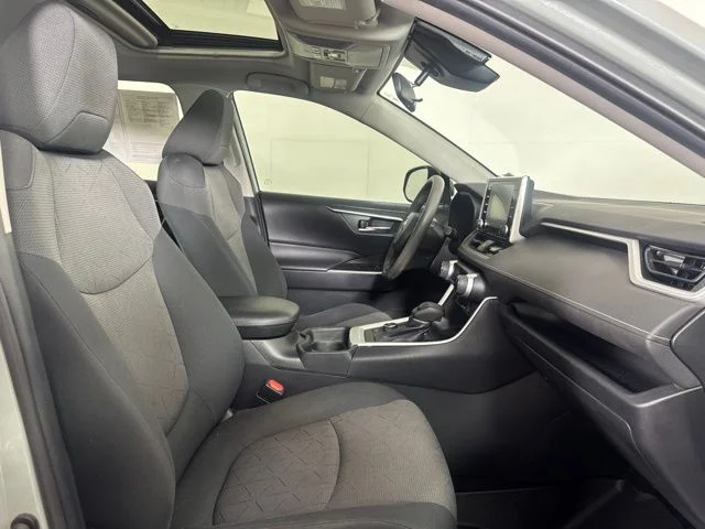 Used 2019 Lunar Toyota XLE image 4