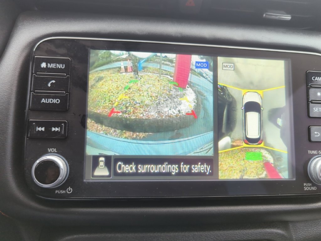 Used 2024 Gray Nissan SR image 16