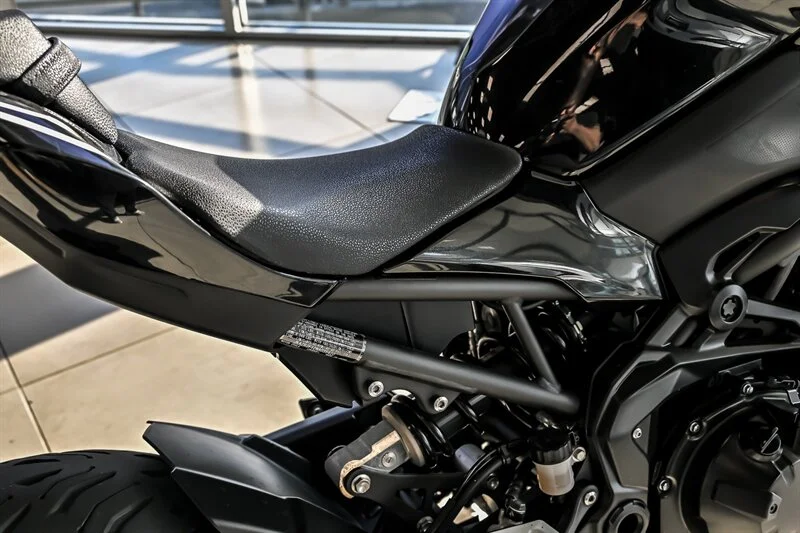 Used 2022  Kawasaki  image 10