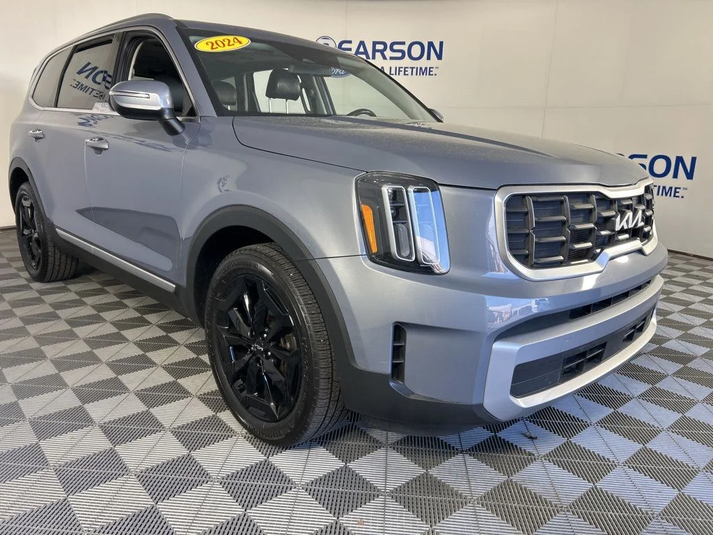 2024 Kia Telluride S - Photo 3