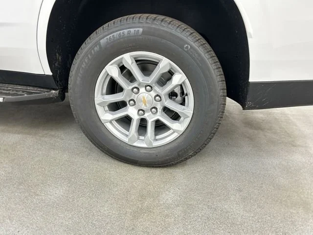 New 2026 Summit White Chevrolet LT image 5