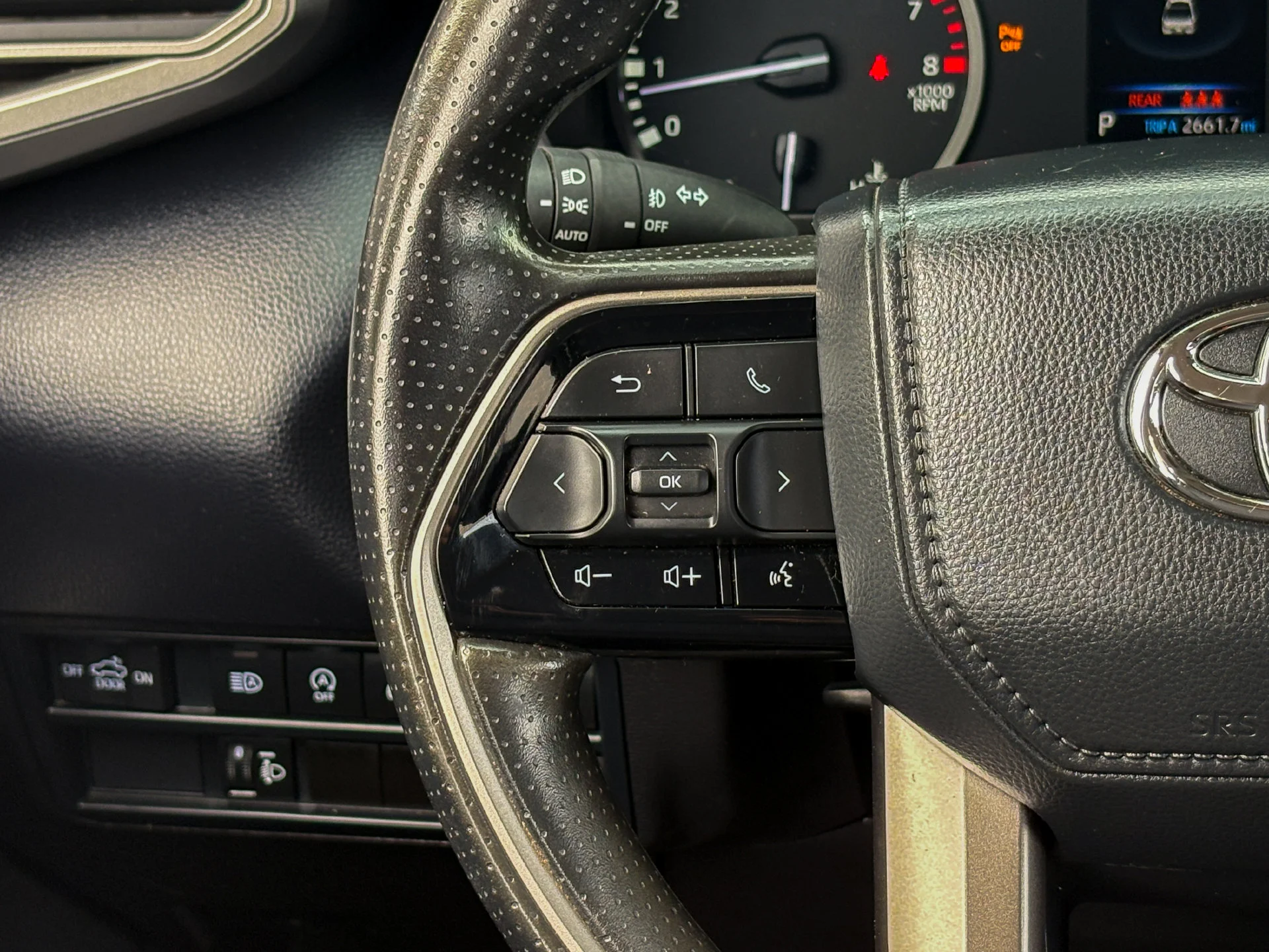 Used 2024 Gray Toyota SR5 image 18