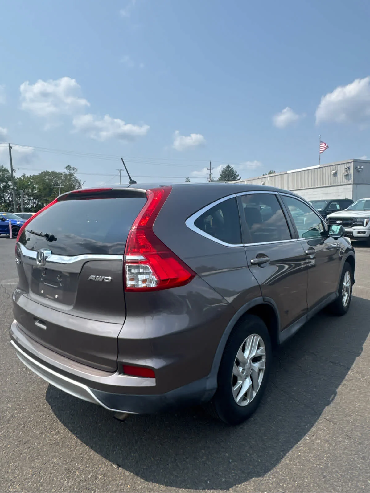 Used 2016 Modern Steel Metallic Honda EX image 5