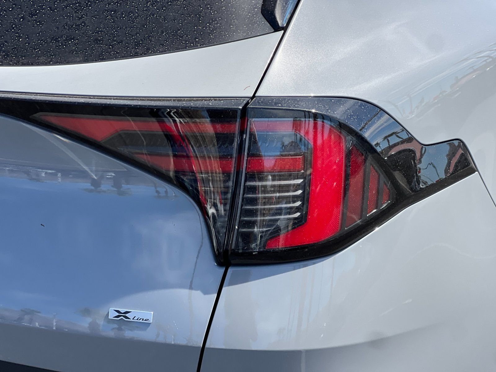 New 2026 Wolf Gray Kia X-Line image 32