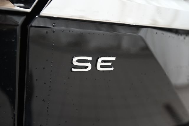 New 2026 Black Volkswagen 2.0T SE w/Technology image 19