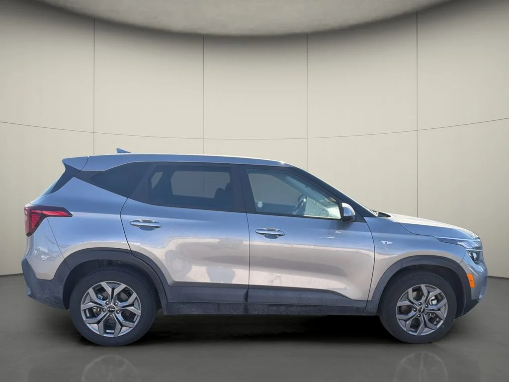 Used 2026 Gray Kia LX image 8