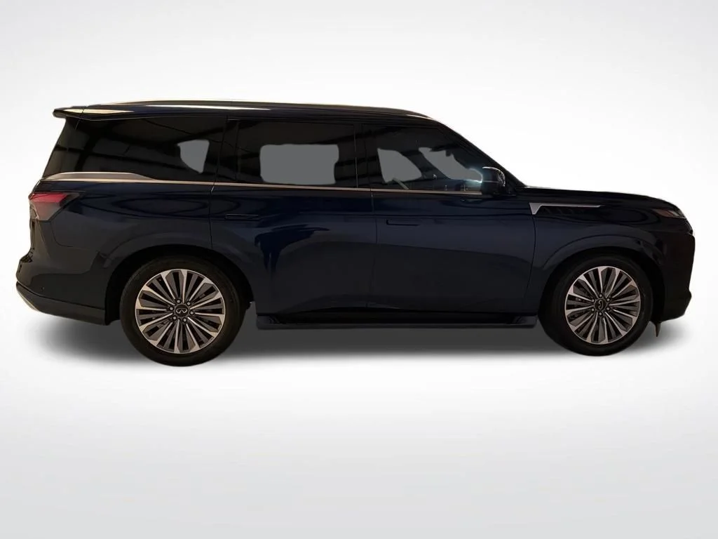 2025 INFINITI QX80 Sensory 4WD - Photo 5