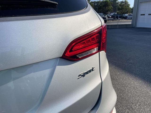 Used 2018 Silver Hyundai 2.4 Base image 11
