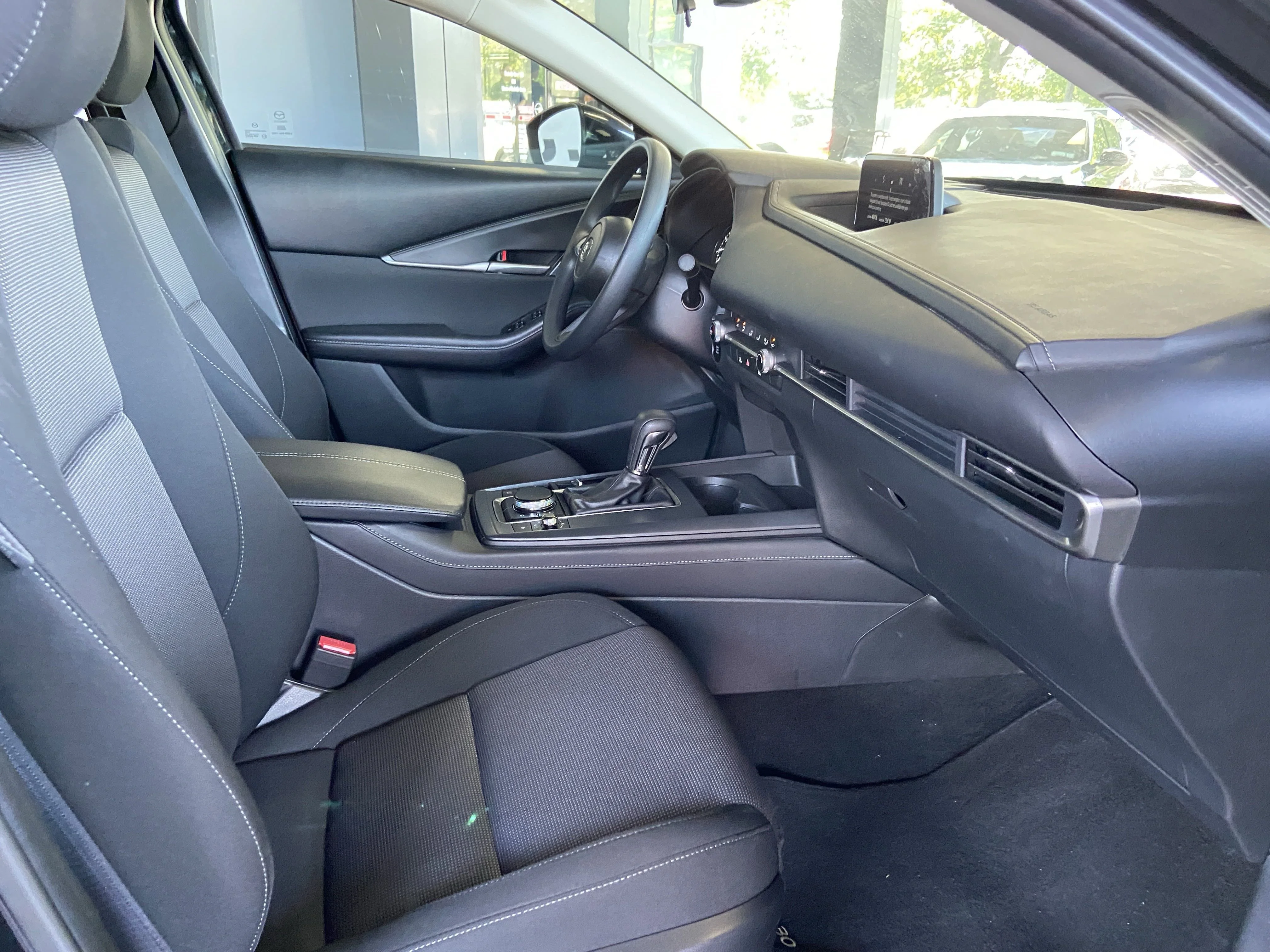 2022 Mazda CX-30 S - Photo 25