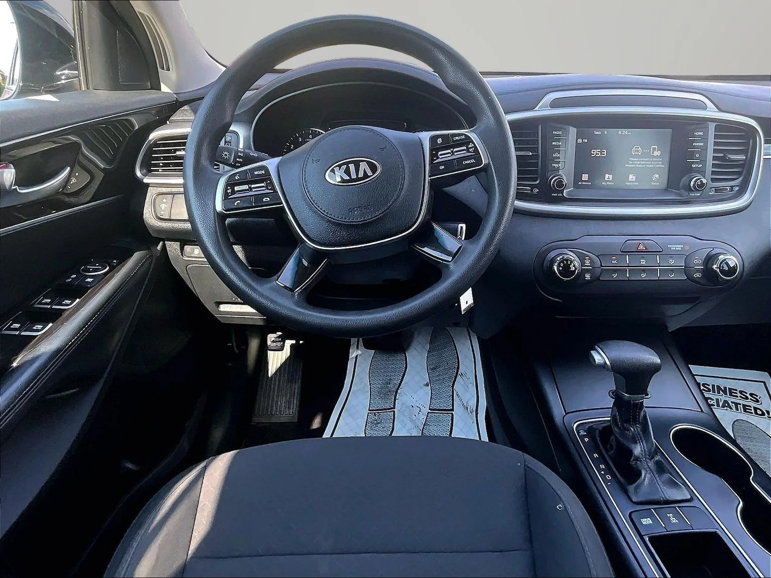 Used 2020 Black Kia LX image 6