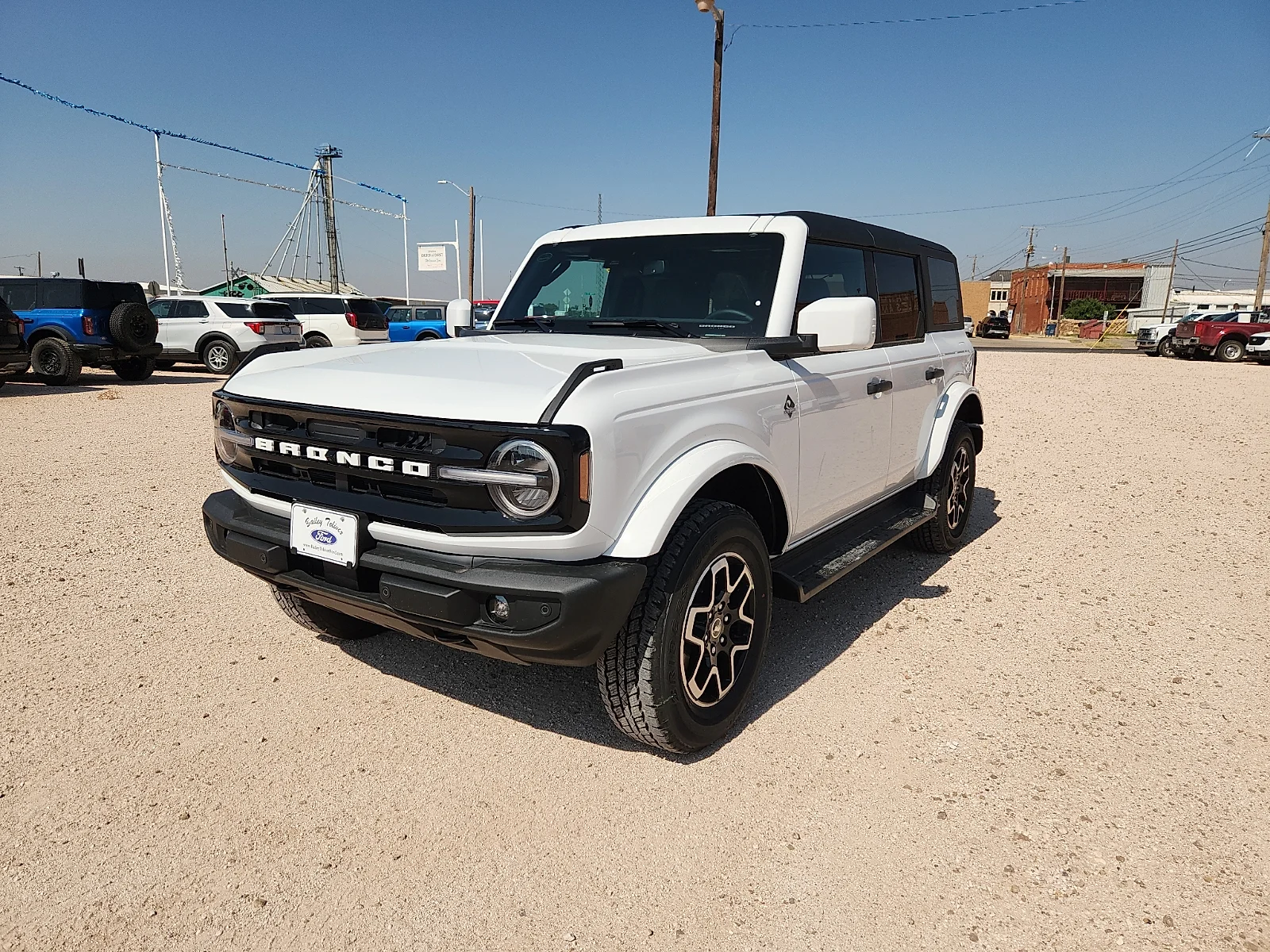 New 2026 Oxford White Ford Outer Banks® image 3