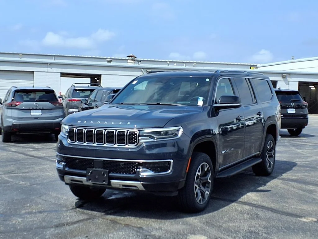 Used 2024 Jeep Wagoneer L Series III with VIN 1C4SJSDP6RS168624 for sale in Kansas City