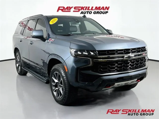Used 2021 Gray Chevrolet Z71 image 1