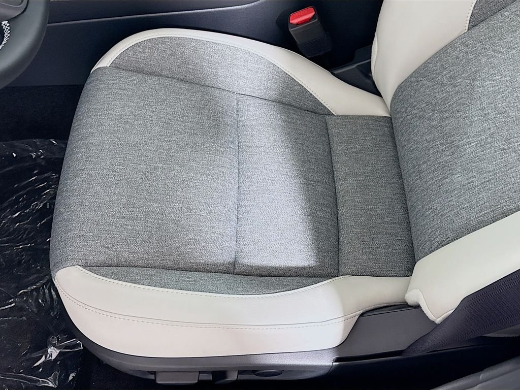 2026 Mazda CX-30 Aire Edition - Photo 17