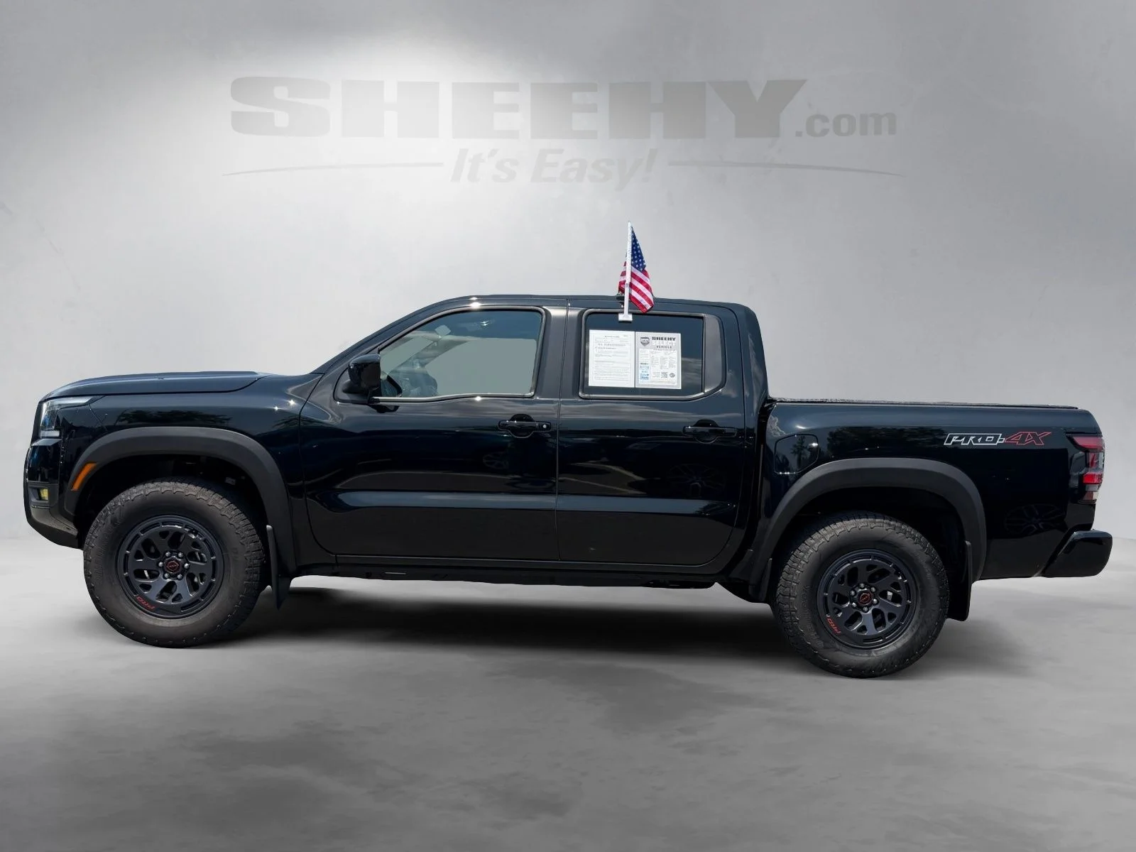 Used 2025 Black Nissan PRO-4X image 16