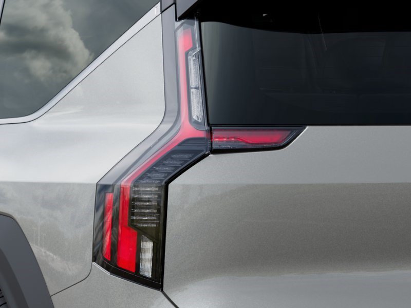 New 2026 Ivory Silver Kia Wind AWD image 11
