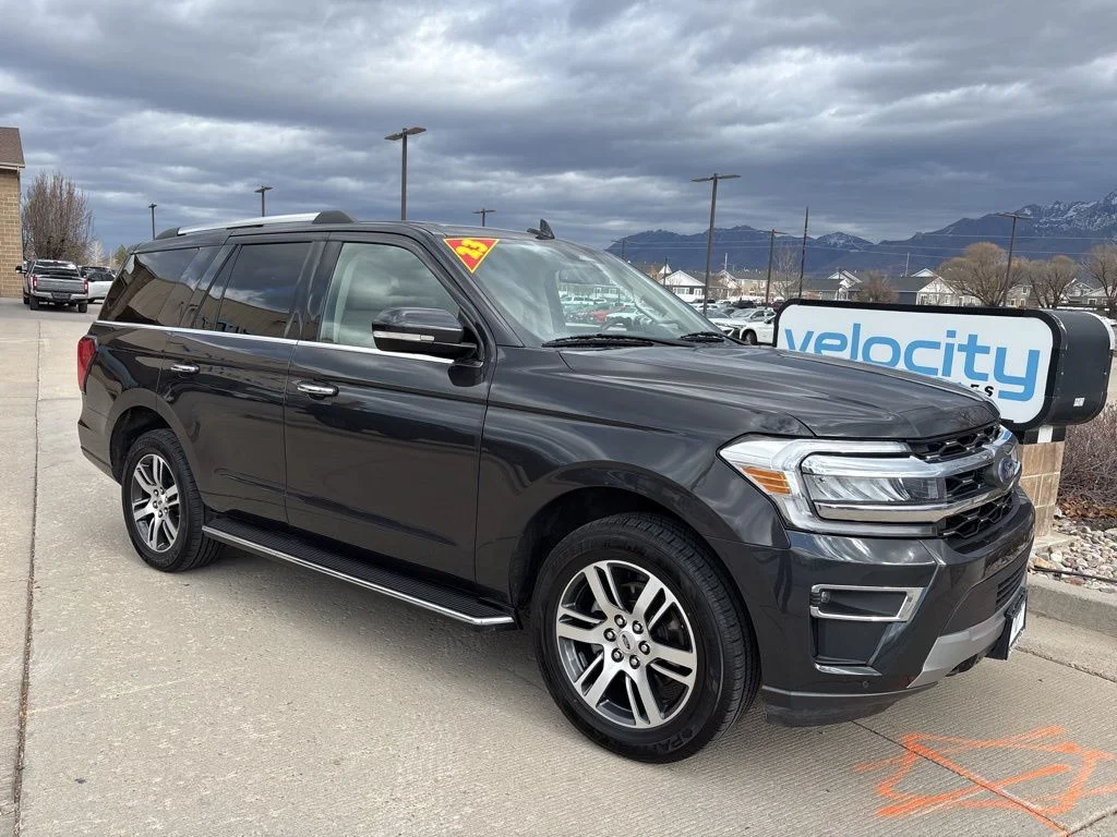 2023 Ford Expedition Limited 4X4's photo