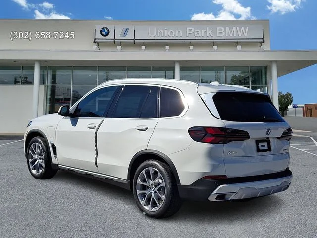 New 2026 Alpine White BMW xDrive50e image 6