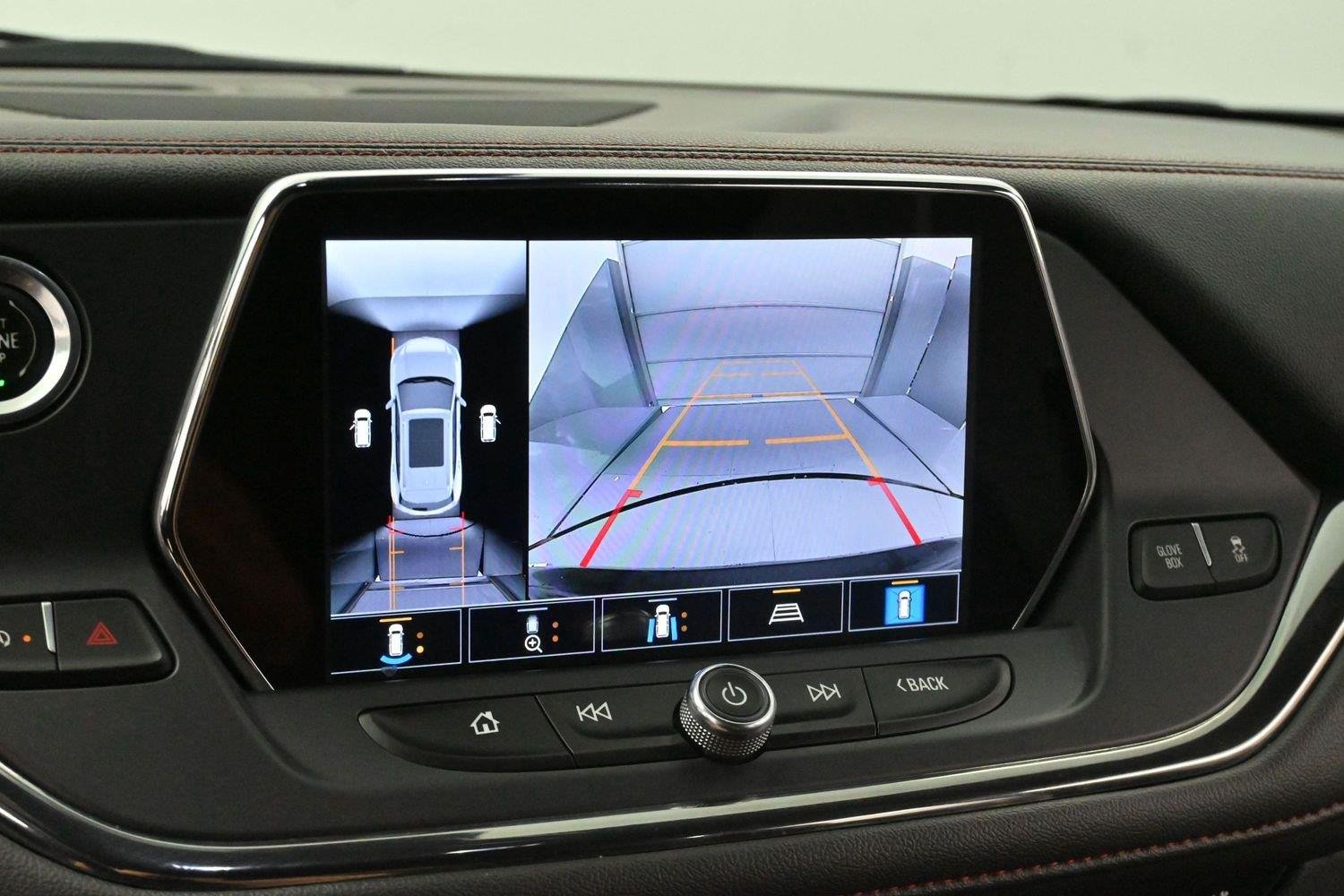 Used 2020 NIGHTFALL GRAY METALLIC Chevrolet RS image 21