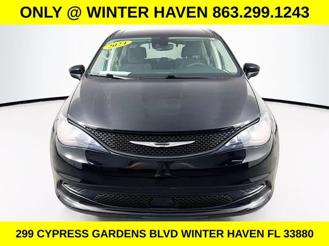 Used 2024 Black Chrysler LX image 2