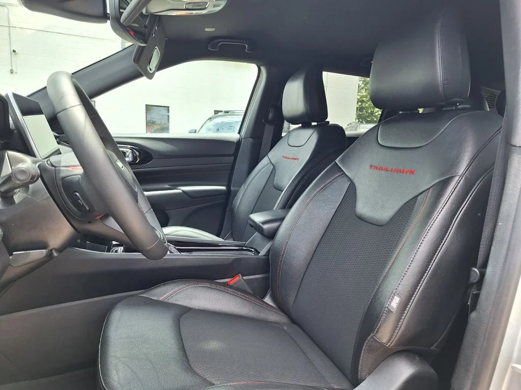 Used 2024 Silver Jeep Trailhawk image 25
