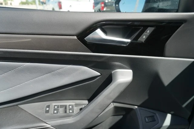 New 2026 Platinum Gray Metallic Volkswagen SEL image 16