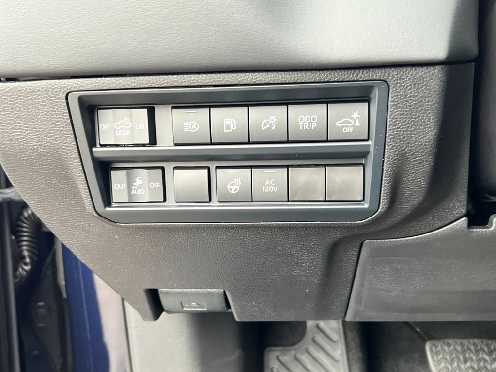 2026 Toyota Tundra Platinum - Photo 21