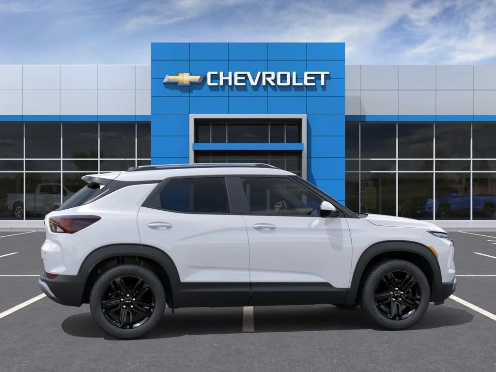 New 2026 Summit White Chevrolet LT image 5