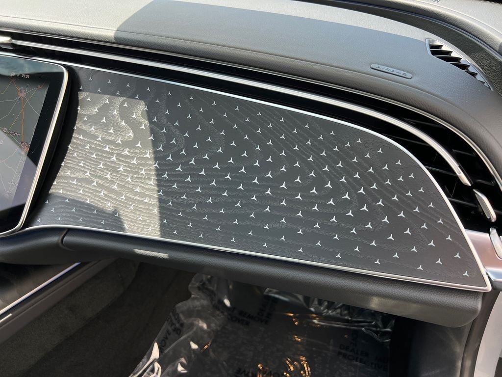 New 2026 MANUFAKTUR Alpine Grey Mercedes-Benz E 350 image 27