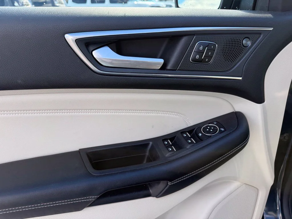 Used 2024 Blue Ford Titanium image 5