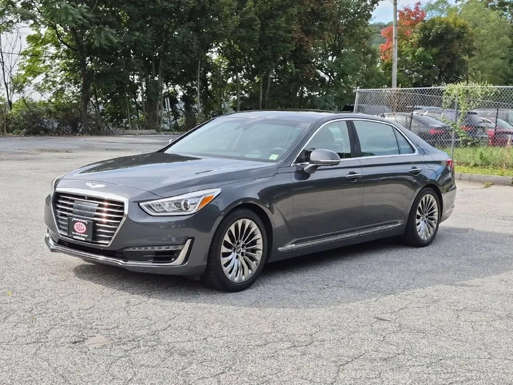 Used 2017 Gray Genesis 5.0 Ultimate image 9