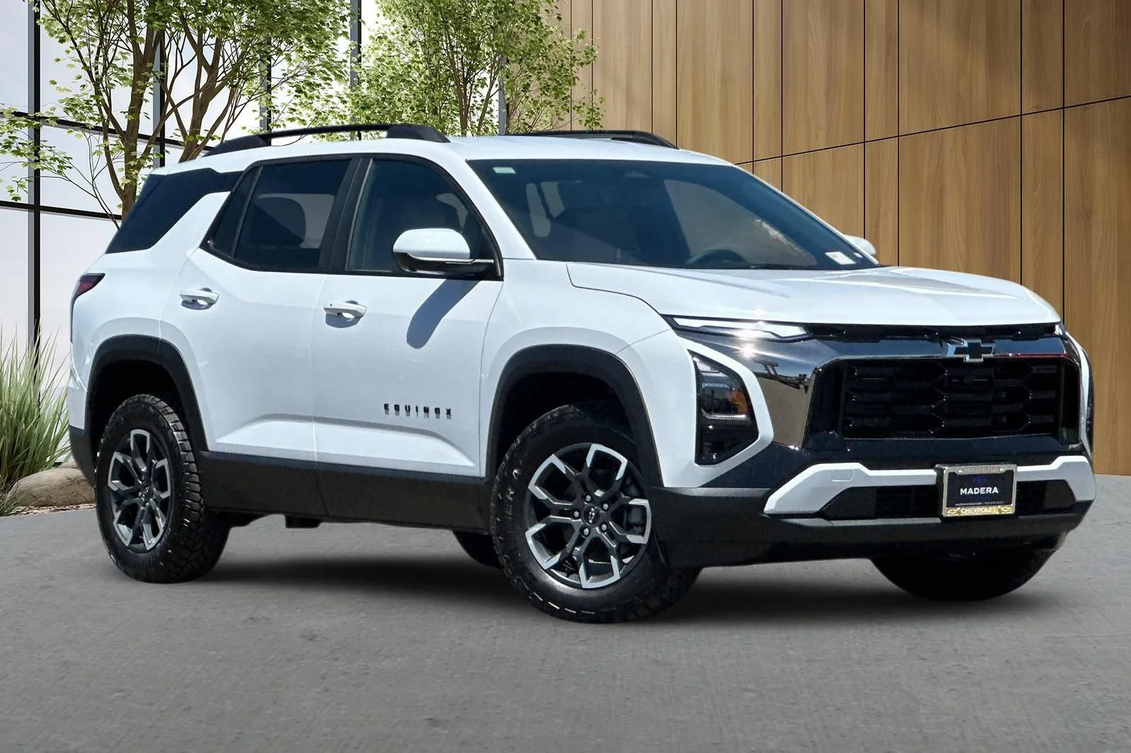 New 2027 Polar White Tricoat Chevrolet ACTIV image 2