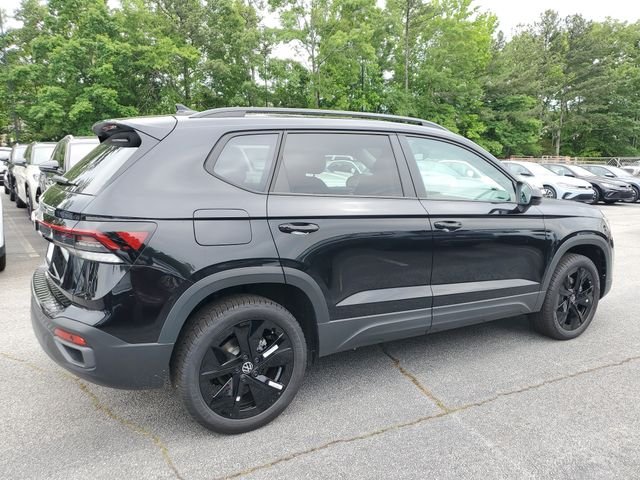 New 2026 Black Volkswagen 1.5T SE Black image 4