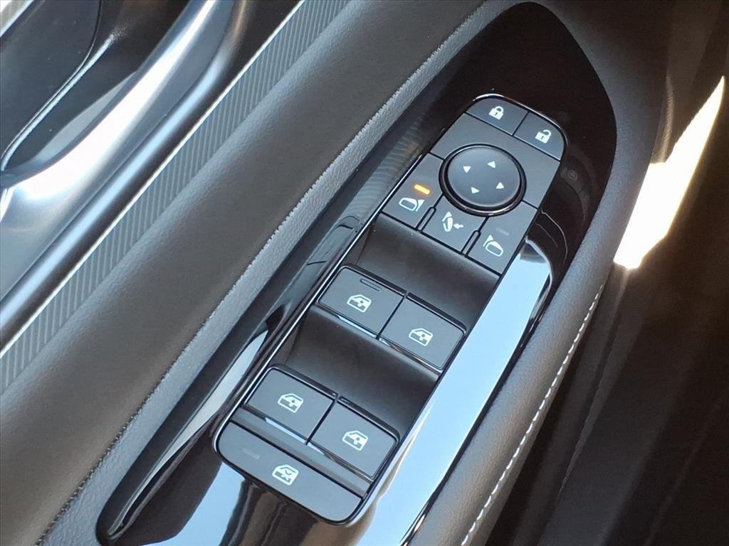 New 2026 Gun Metallic Nissan Platinum image 18