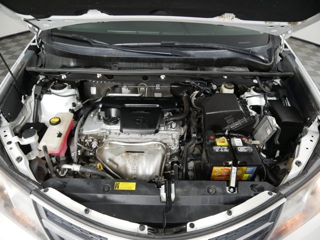 Used 2014 Blizzard Pearl Toyota Limited image 30