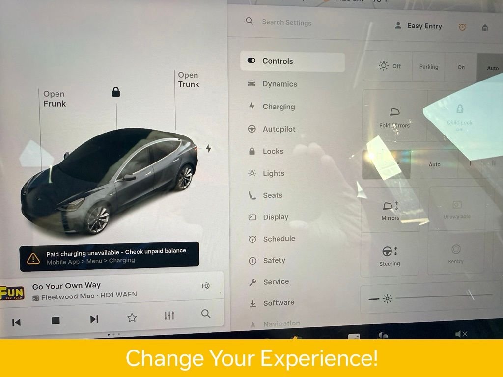 Used 2018  Tesla Long Range image 10