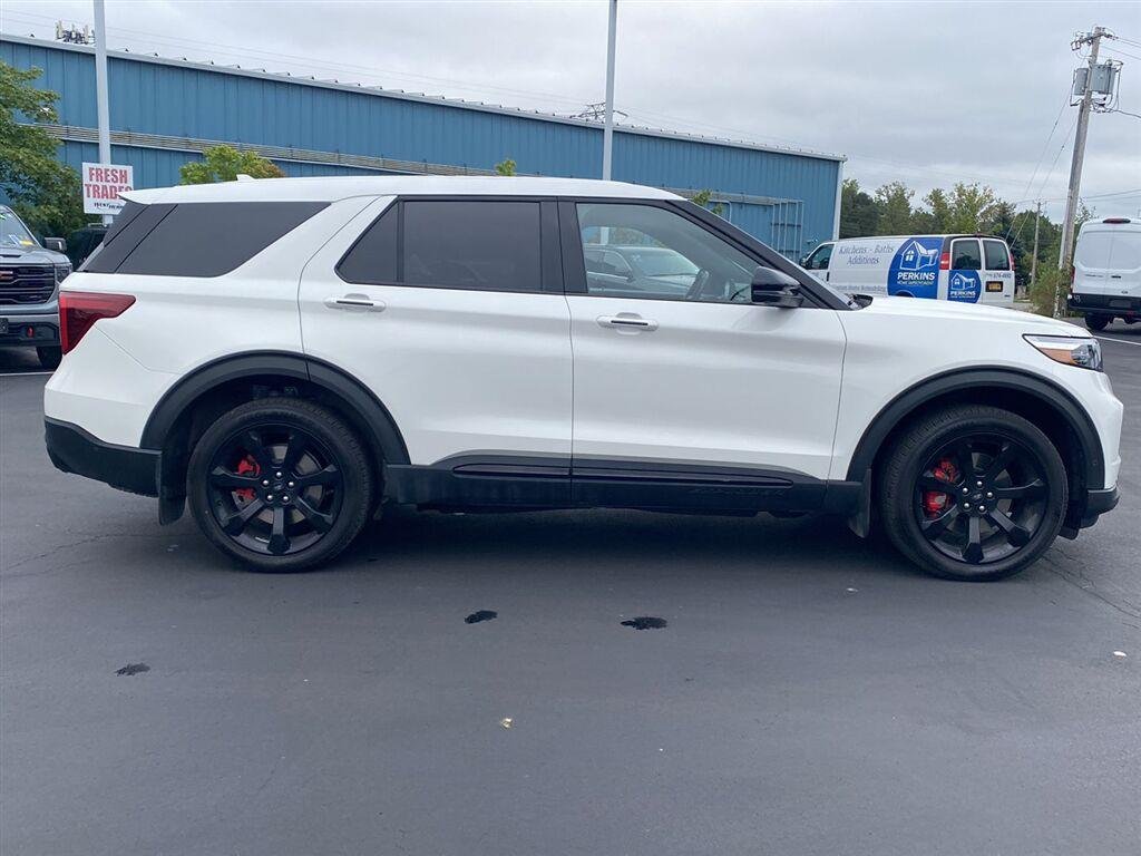 Used 2022 Star White Metallic Tri-Coat Ford ST image 12
