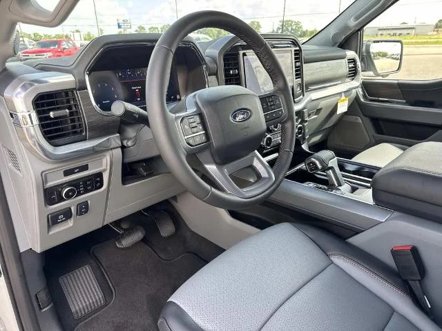 New 2026 Star White Metallic Tri-Coat Ford Lariat® image 21