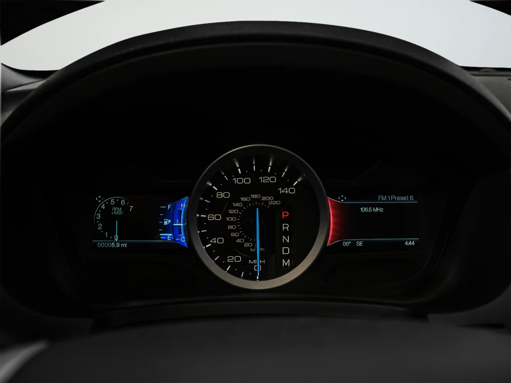 Used 2015 White Ford Limited image 22