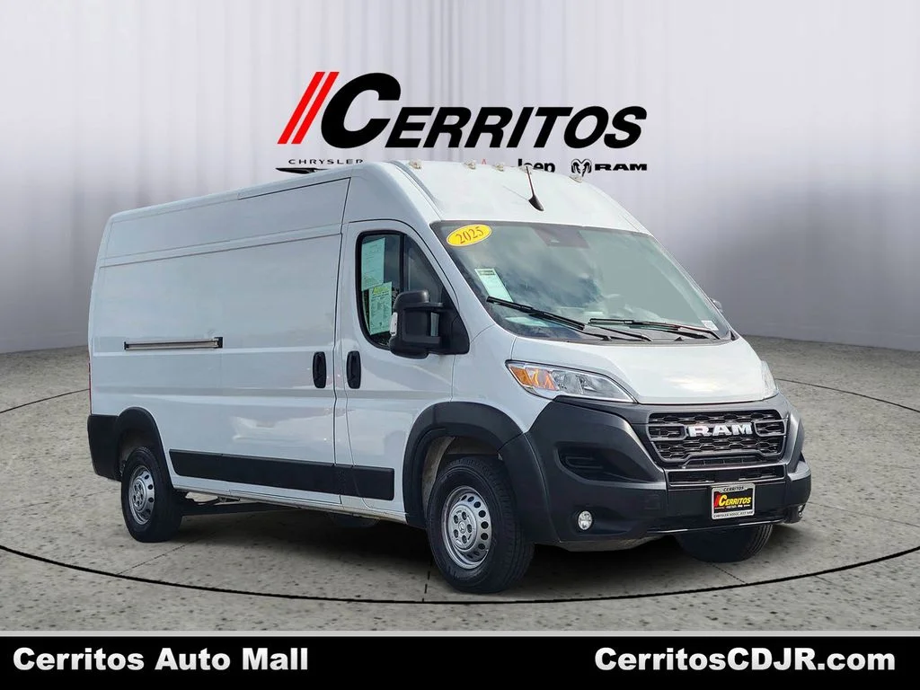 Used 2025 White Ram High Roof image 1