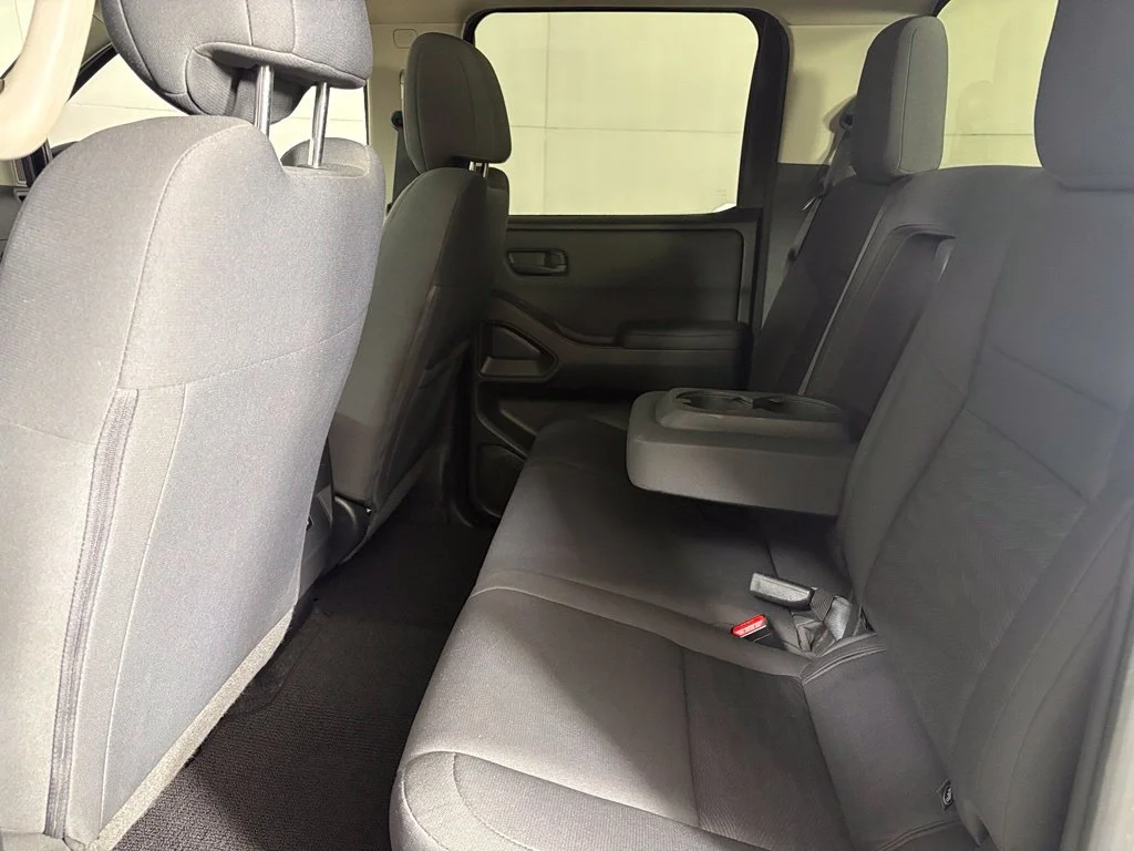 Used 2022 Gray Nissan S image 38