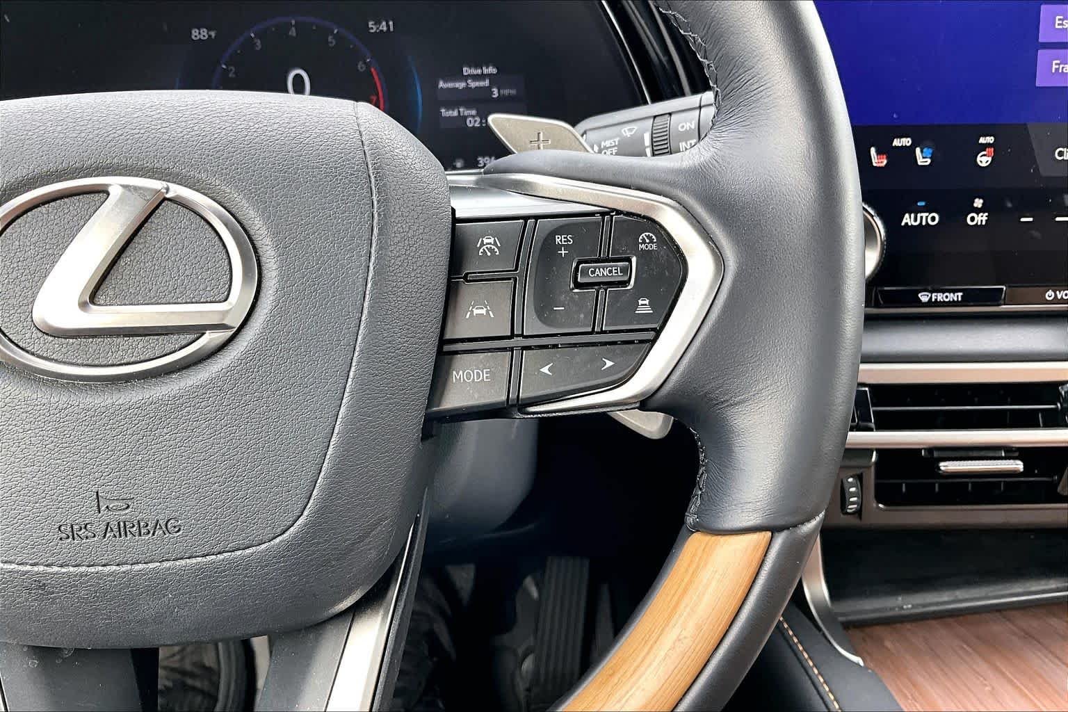 Used 2025 Eminent White Pearl Lexus Premium image 25
