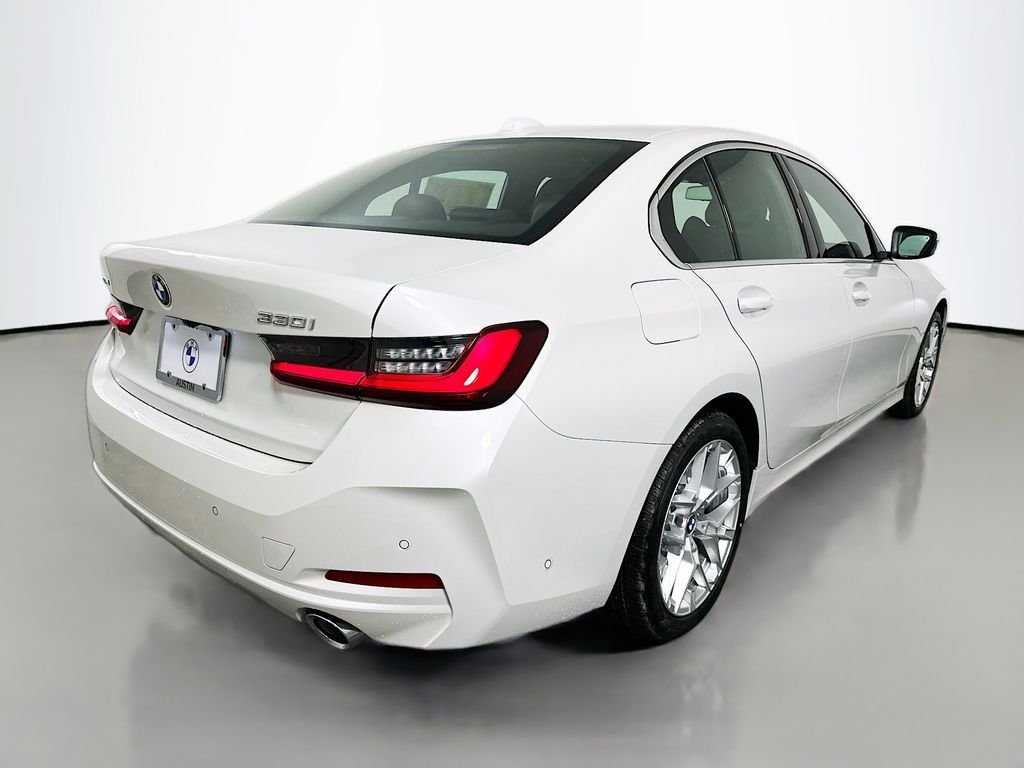 Used 2026 Mineral White Metallic BMW 330i xDrive image 5