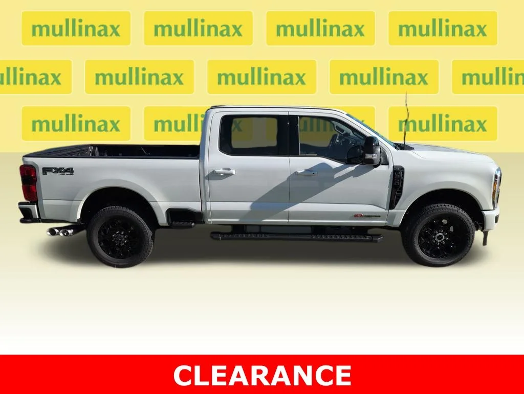 New 2026 White Ford Lariat image 2