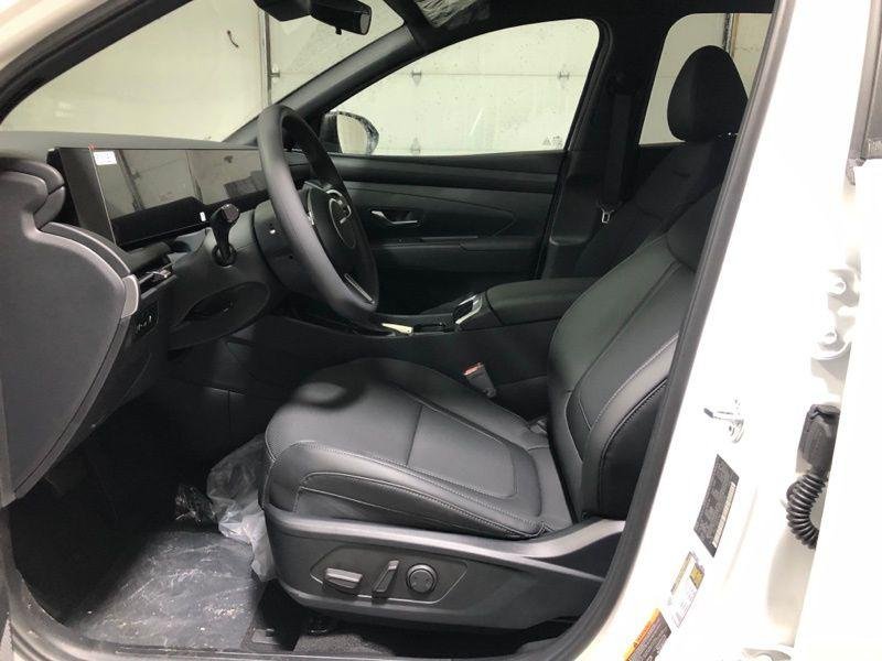 New 2026 White Hyundai SEL AWD image 17