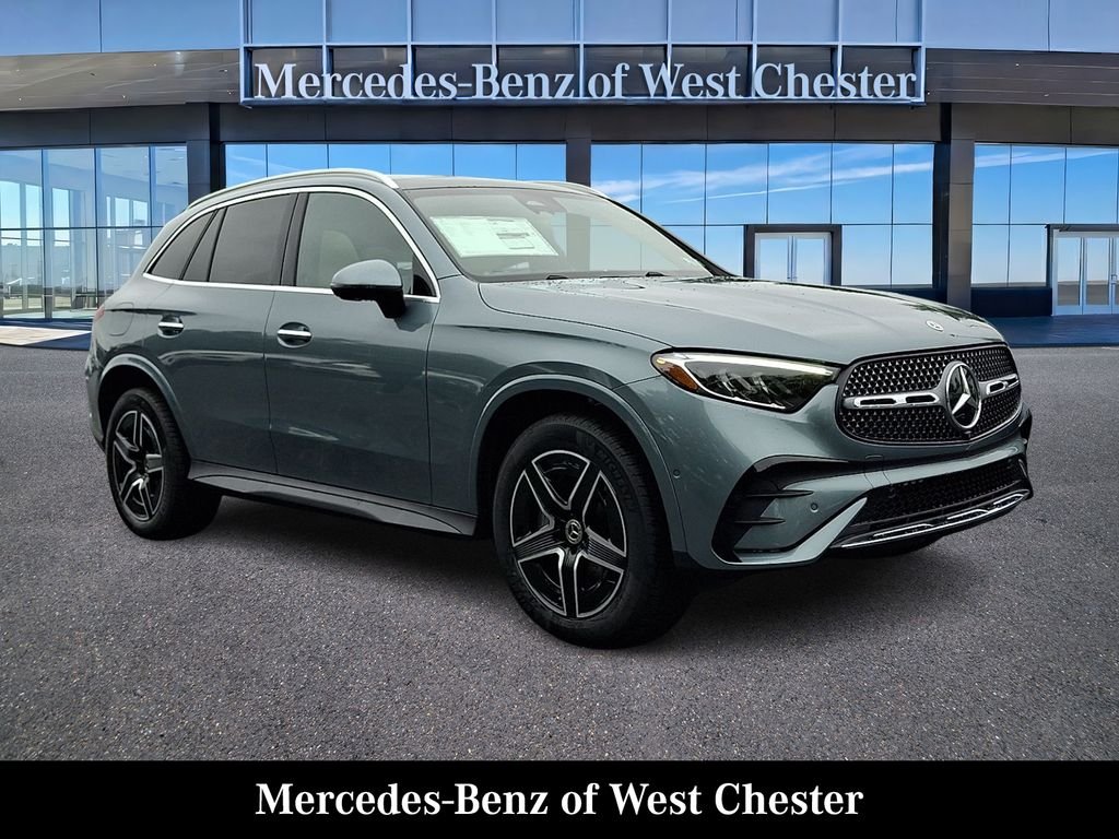 2027 Mercedes-Benz GLC 300 AWD 4MATIC® photo 1