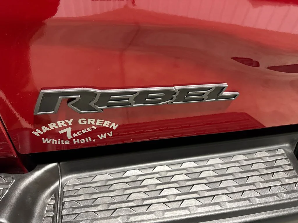 New 2026 Molten Red Pearl-Coat Exterior Paint RAM Rebel image 9