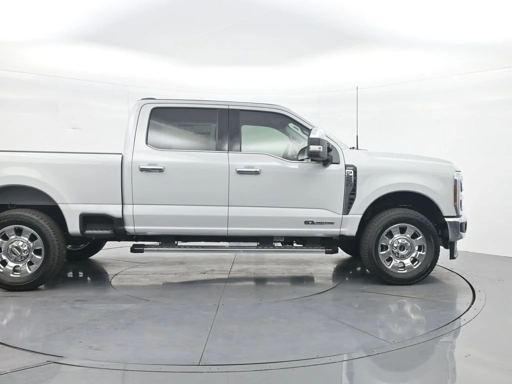 New 2026 Avalanche Ford F-250® Lariat® image 6