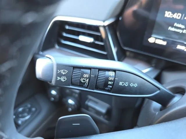 2026 Chevrolet Suburban Premier - Photo 30