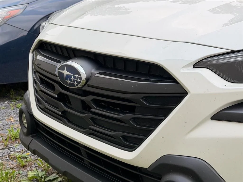 Used 2024 White Subaru Onyx Edition image 6